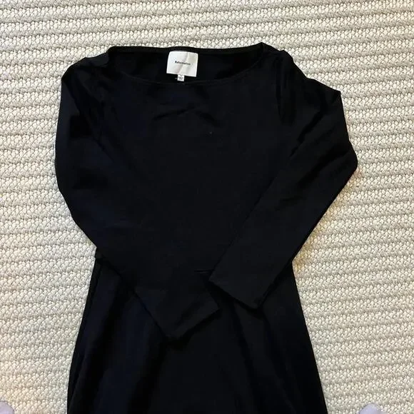 Reformation Wiley Knit Dress - www.disolcolor.com